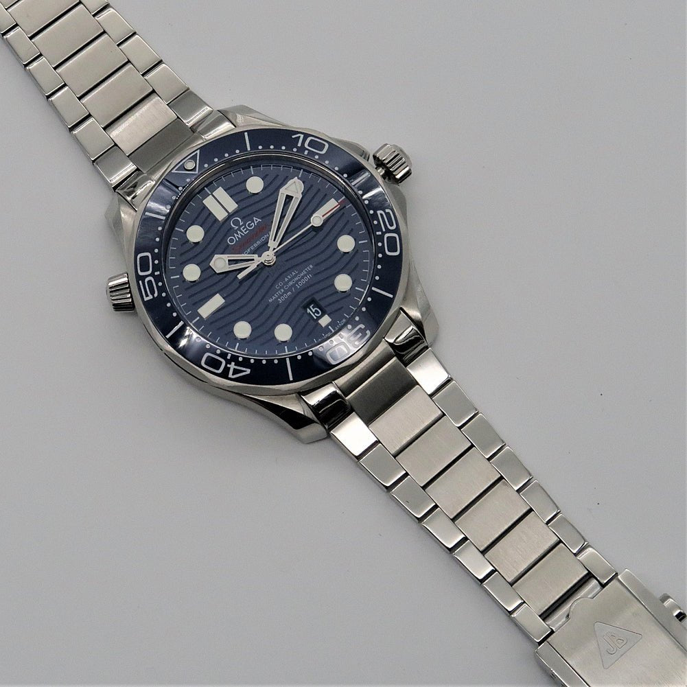 Forstner Contemporary Flat Link Stainless Steel Watch Bracelet Omega Seamaster | Holbens