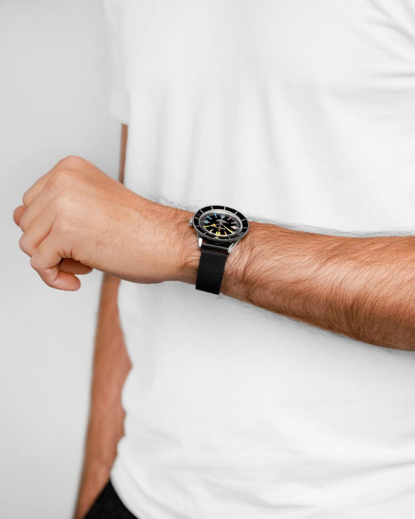 Hirsch Milanaise Black Stainless Steel Mesh Watch Bracelet - Holben's