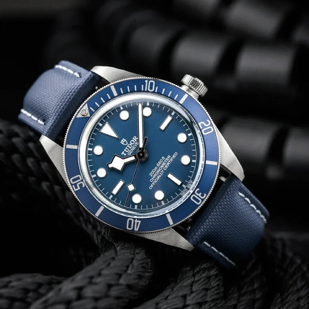 Artem Loop-Less Sailcloth Blue White Watch Strap | Holben's