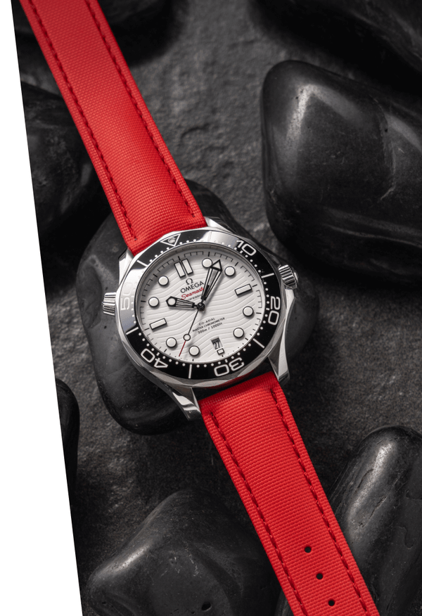 Artem Loop-Less HydroFlex Blood Moon Sailcloth Watch Strap